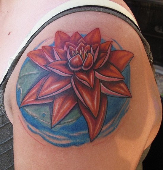 Robert Hendrickson - Water lilly tattoo 